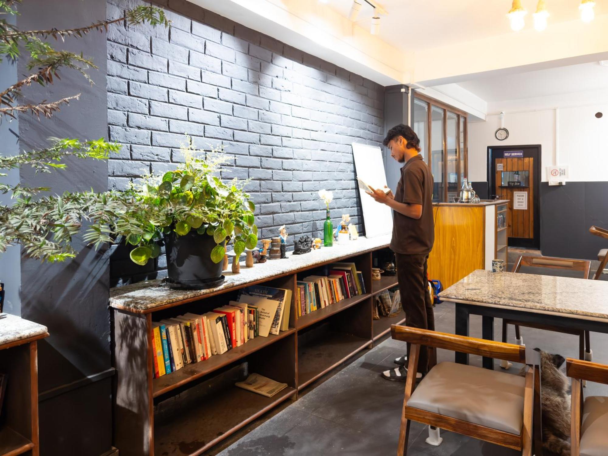 House Of Nomad Hostel Gangtok Ngoại thất bức ảnh