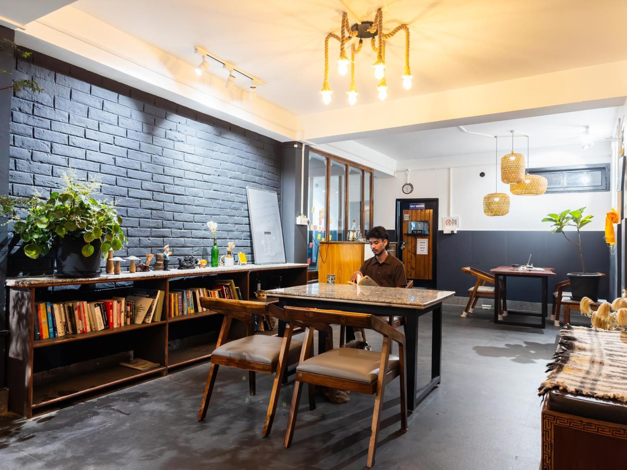 House Of Nomad Hostel Gangtok Ngoại thất bức ảnh